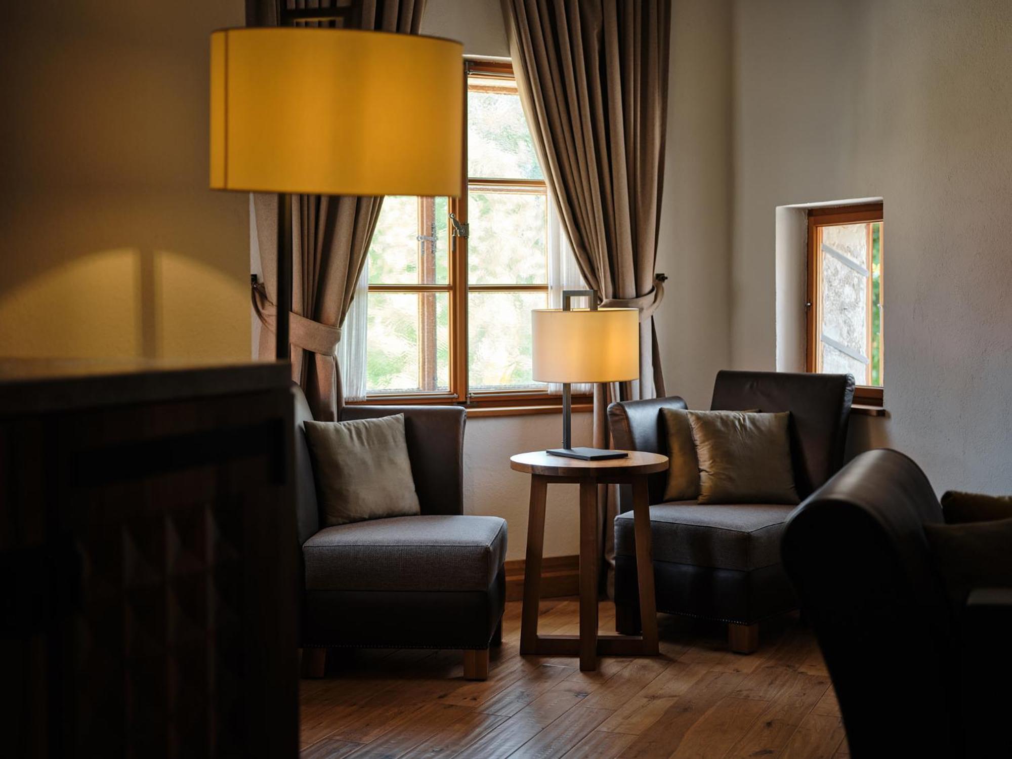 Hotel Grad Otocec - Relais Chateaux Rum bild
