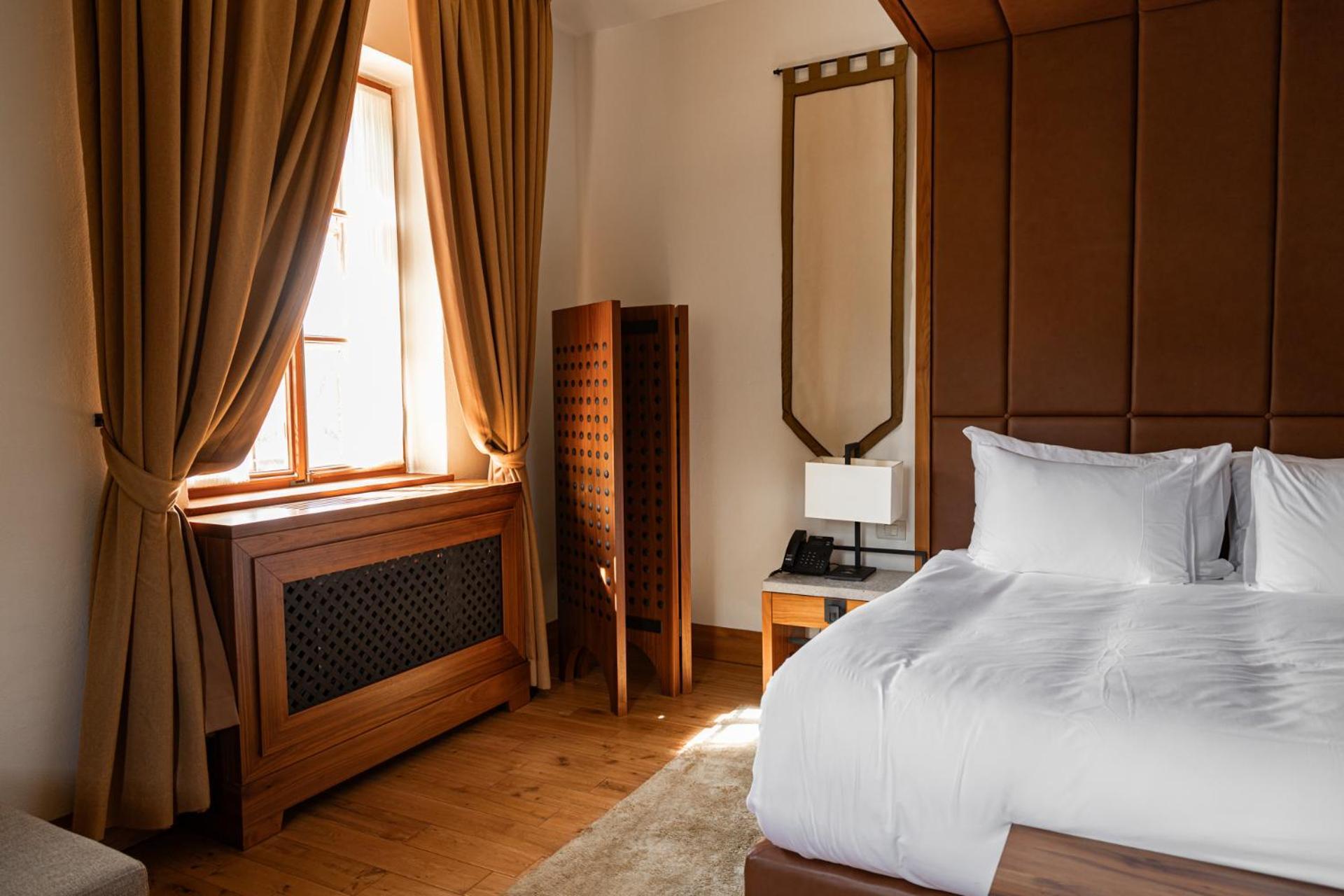 Hotel Grad Otocec - Relais Chateaux Rum bild