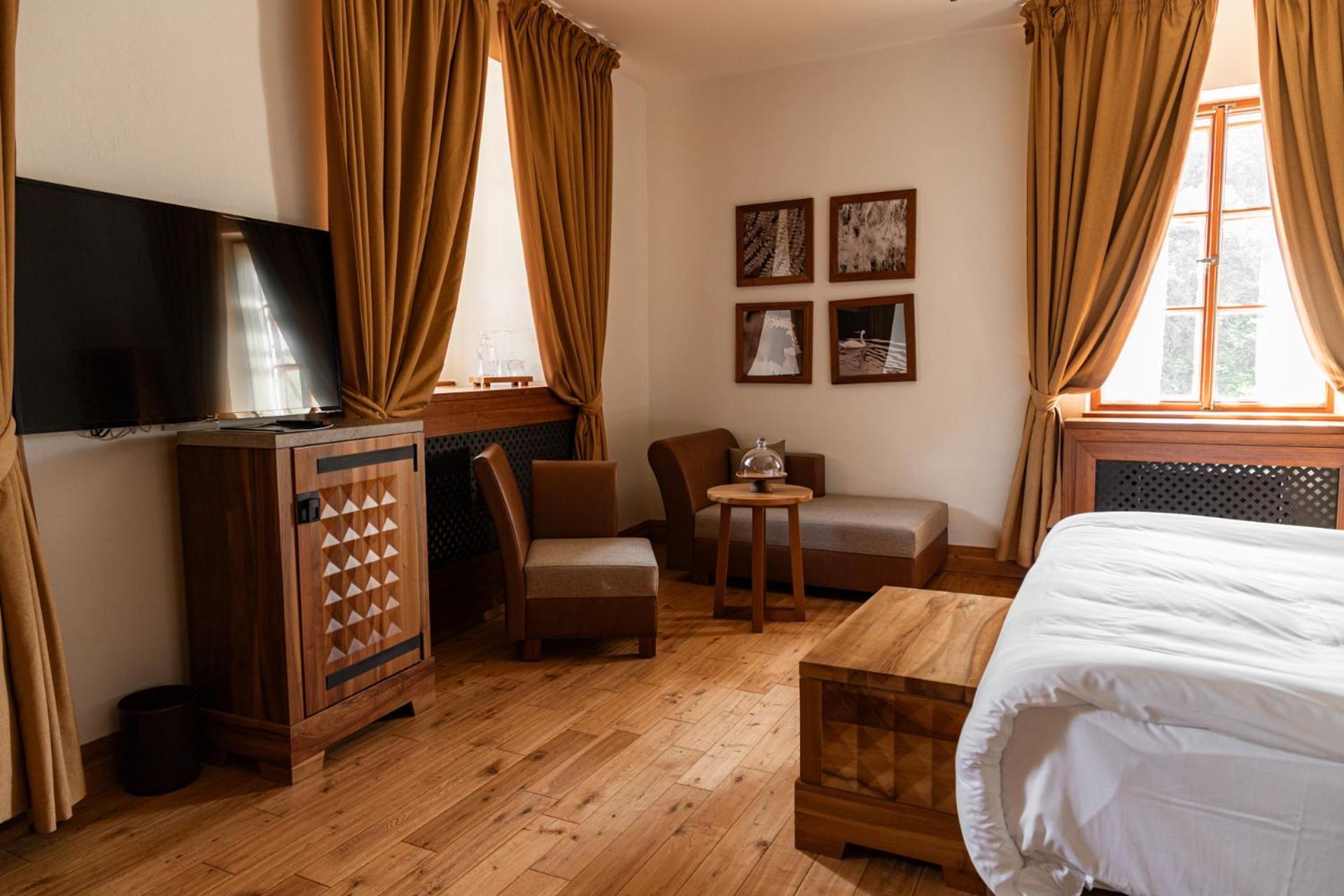 Hotel Grad Otocec - Relais Chateaux Rum bild